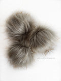 LIMITED-Oxford Faux Fur Pom