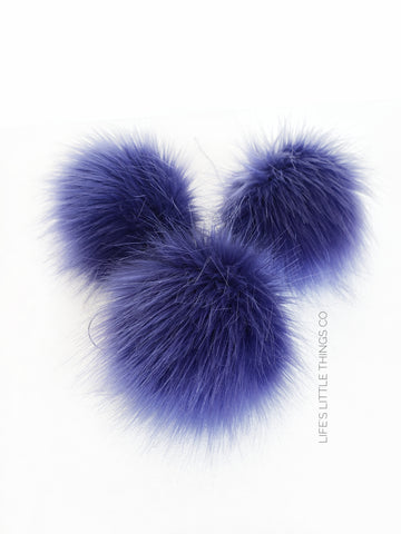 Violets Pom *Solid purple blue color throughout *Medium length fur (approximately 2-2.5") *Luxurious and amazingly soft feel 