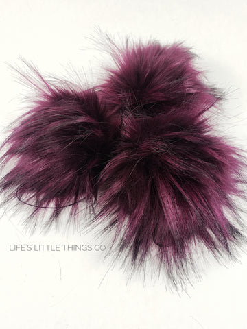 Boysenberry Pom Wine color (purplish red) with tufts of black tips Long length fur (approximately 1.5" - 3") Luxurious and amazingly soft feel