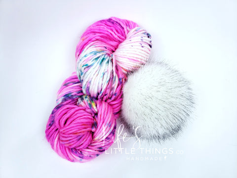Take the guessing game out of yarn and pom matching from your device.  Bundles have a coordinating pom and yarn already picked out for you.  You are now ready to knit or crochet up a beanie!  No more trying to match yarns and poms!  