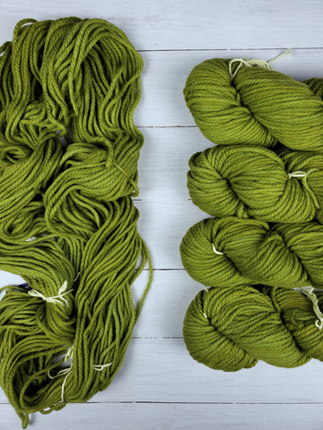 3-Ply, Chunky is big-boned, and weighty.  It has a luscious smooth texture and fat squishiness, in kettle-dyed semi-solid colors or variegated colorways.  A favorite for quick knits, bulky cables or textured stitches