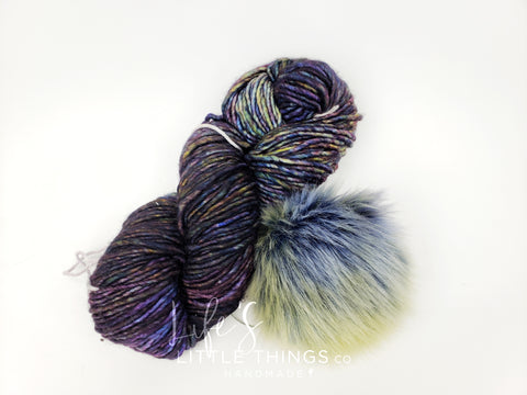 Take the guessing game out of yarn and pom matching from your device.  Bundles have a coordinating pom and yarn already picked out for you.  You are now ready to knit or crochet up a beanie!  No more trying to match yarns and poms!  
