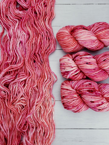 Sequoia makes luscious knits in superwash merino.  Super-soft, super-warm, super-quick.  This yarn is comparable to the single ply 76yd skeins.