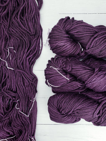 3-Ply, Chunky is big-boned, and weighty.  It has a luscious smooth texture and fat squishiness, in kettle-dyed semi-solid colors or variegated colorways.  A favorite for quick knits, bulky cables or textured stitches.
