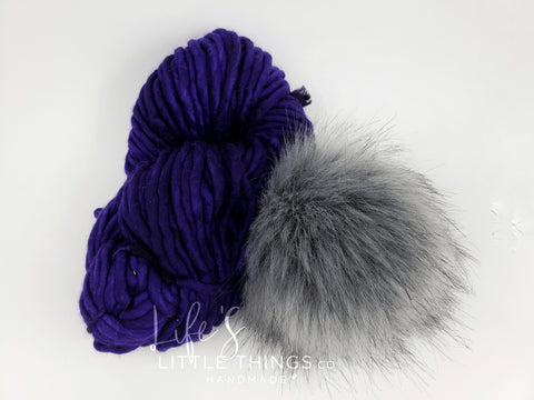 Take the guessing game out of yarn and pom matching from your device.  Bundles have a coordinating pom and yarn already picked out for you.  You are now ready to knit or crochet up a beanie!  No more trying to match yarns and poms! 
