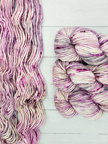 Sequoia makes luscious knits in superwash merino.  Super-soft, super-warm, super-quick.  This yarn is exclusively spun for Baah Yarns.  This yarn is comparable to the single ply 76yd skeins.