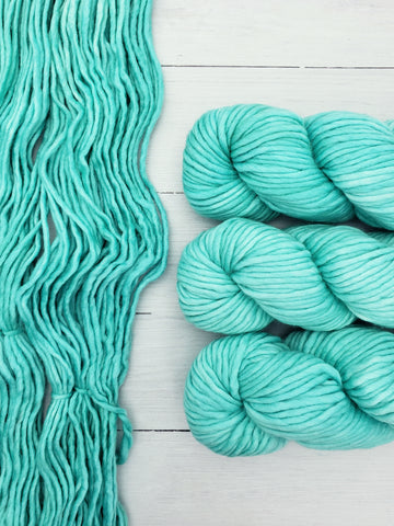 Sequoia makes luscious knits in superwash merino.  Super-soft, super-warm, super-quick.  This yarn is exclusively spun for Baah Yarns.  This yarn is comparable to the single ply 76yd skeins.