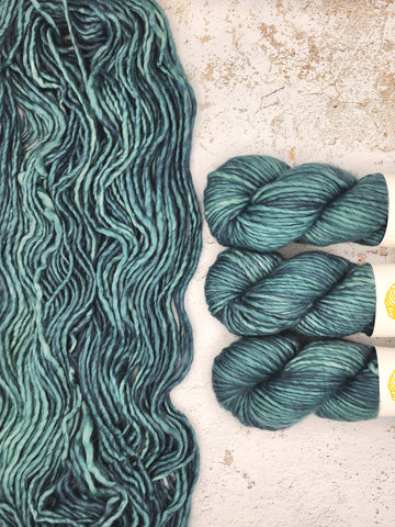 An EXCULISIVE base for Life's Little Things CO ... LIGHT SUPER BULKY (LSB) from Indie Dyer, Knerd String.  This single ply yarn is hand-dyed in small batches.